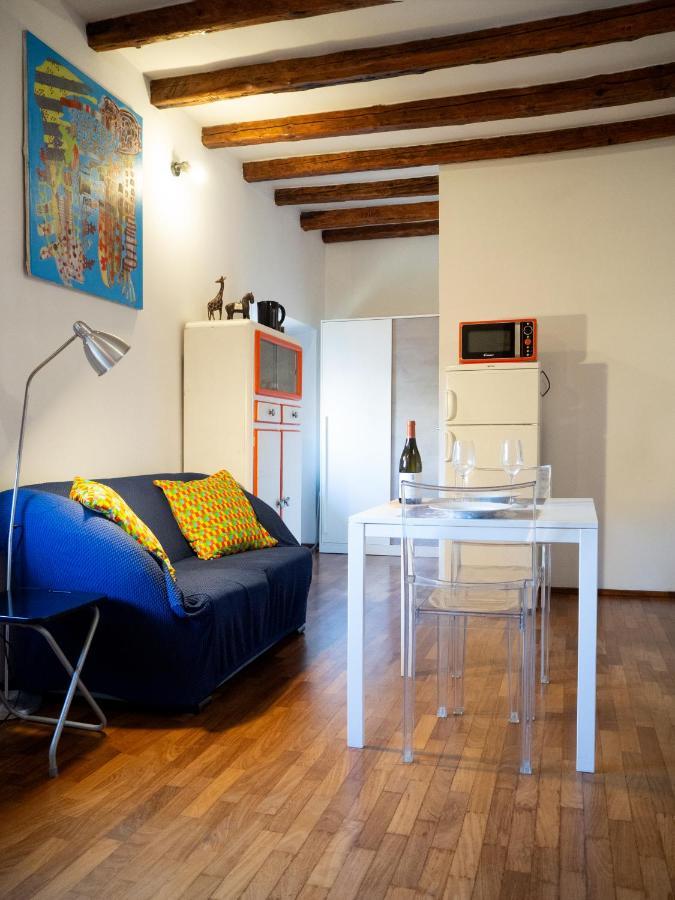 Monolocale Sui Tetti Di Bologna - Via Indipendenza Lägenhet Exteriör bild
