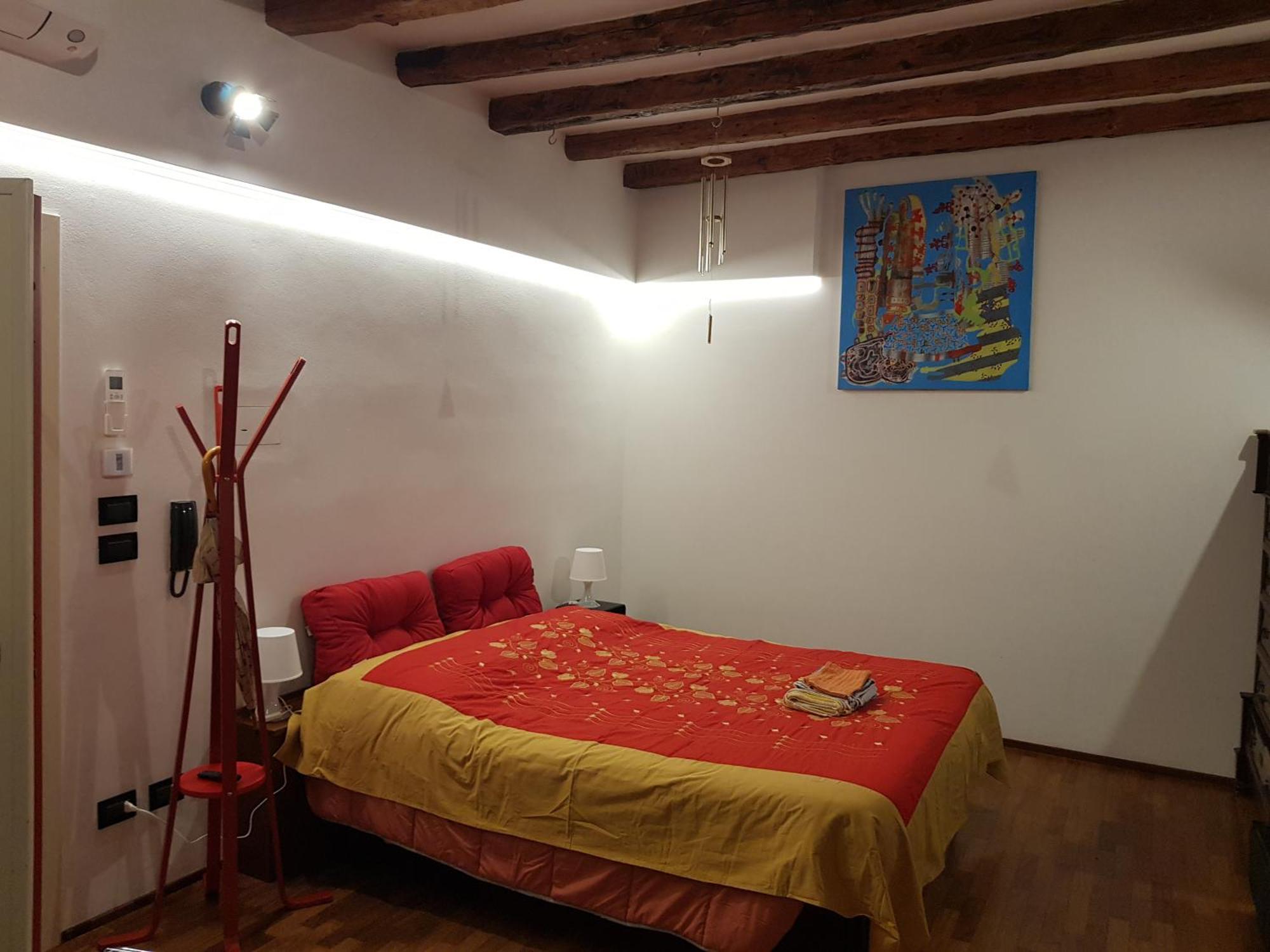 Monolocale Sui Tetti Di Bologna - Via Indipendenza Lägenhet Exteriör bild