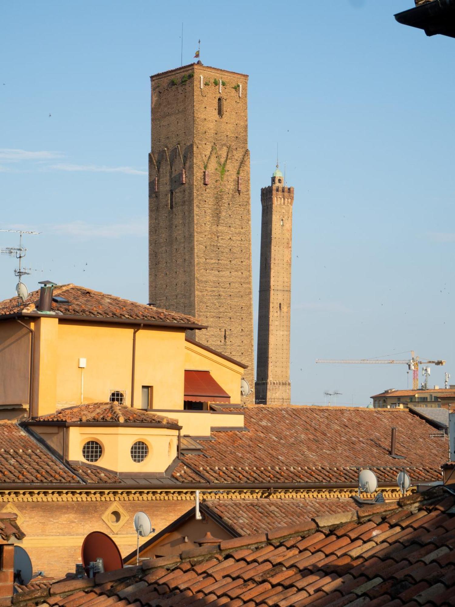 Monolocale Sui Tetti Di Bologna - Via Indipendenza Lägenhet Exteriör bild