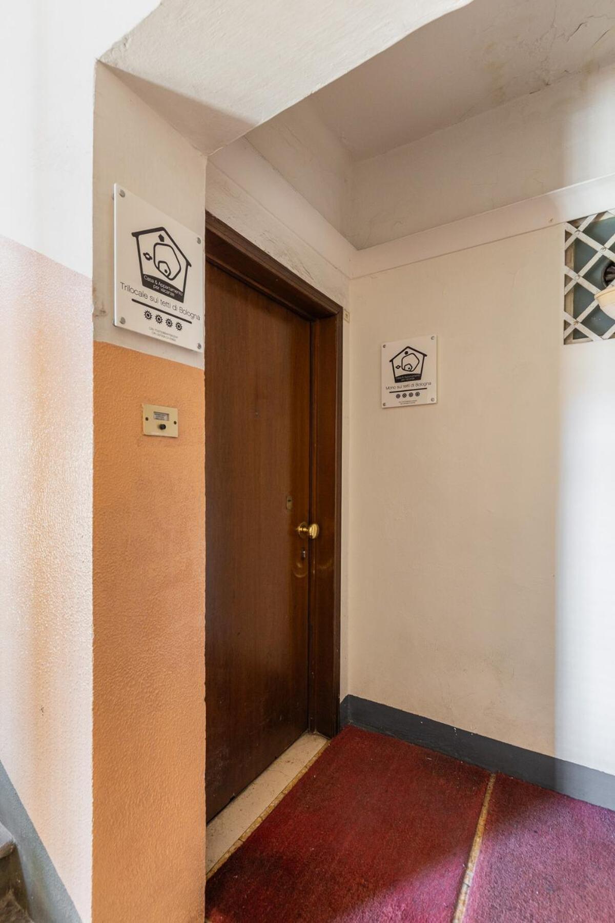 Monolocale Sui Tetti Di Bologna - Via Indipendenza Lägenhet Exteriör bild