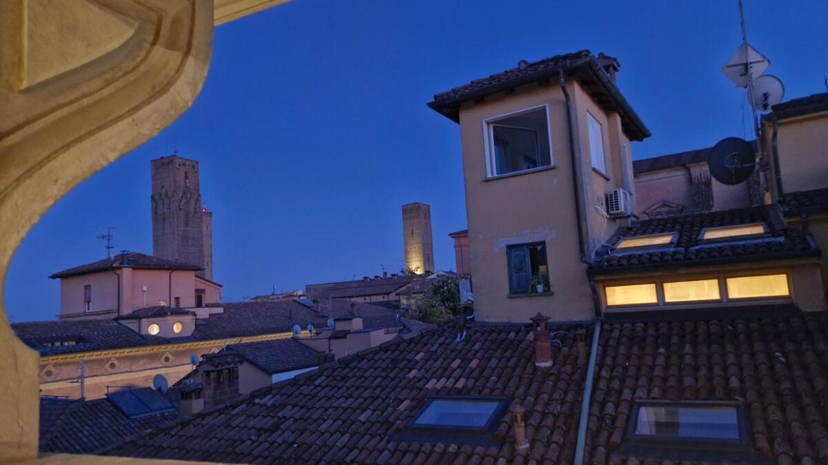 Monolocale Sui Tetti Di Bologna - Via Indipendenza Lägenhet Exteriör bild