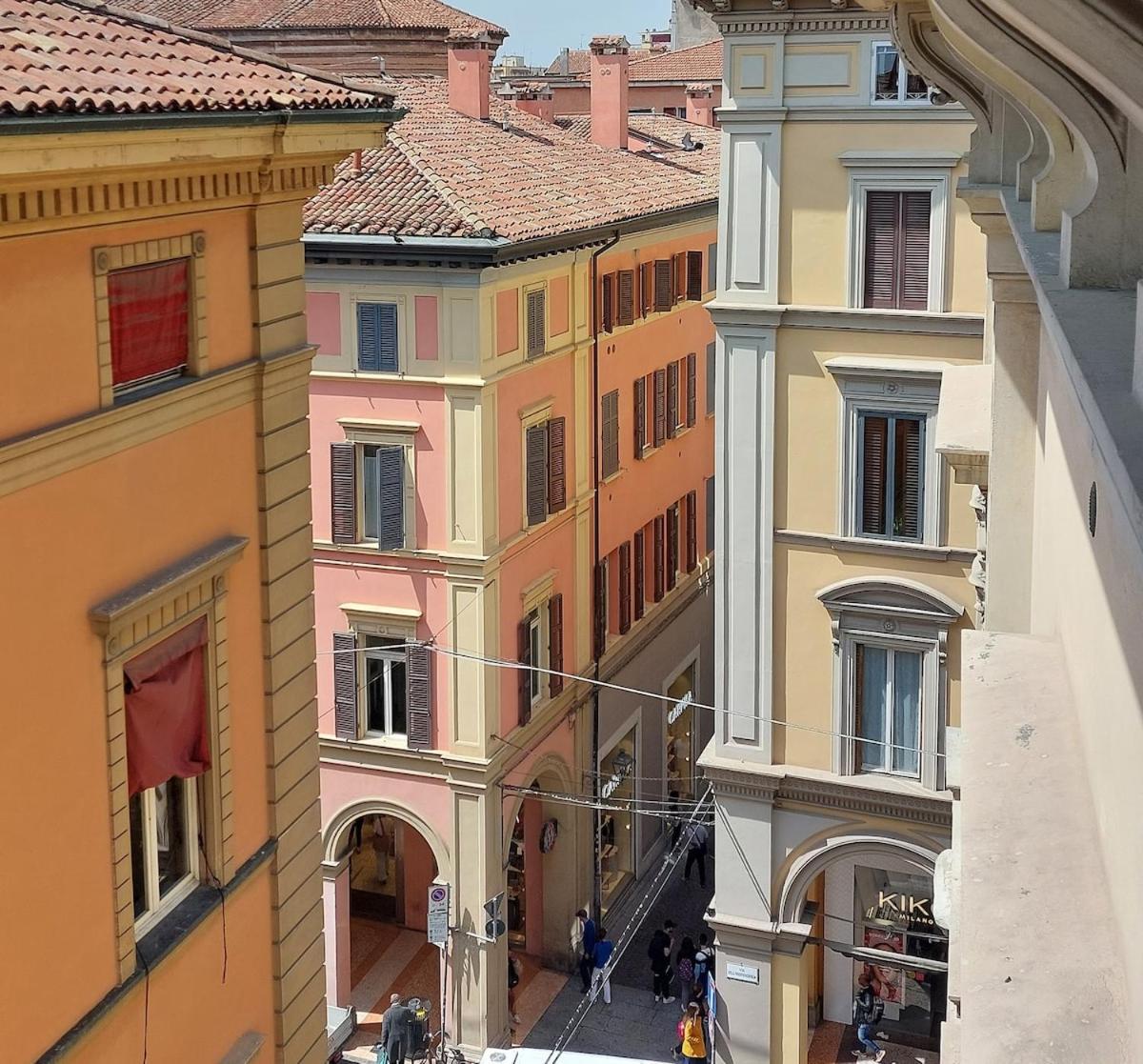 Monolocale Sui Tetti Di Bologna - Via Indipendenza Lägenhet Exteriör bild