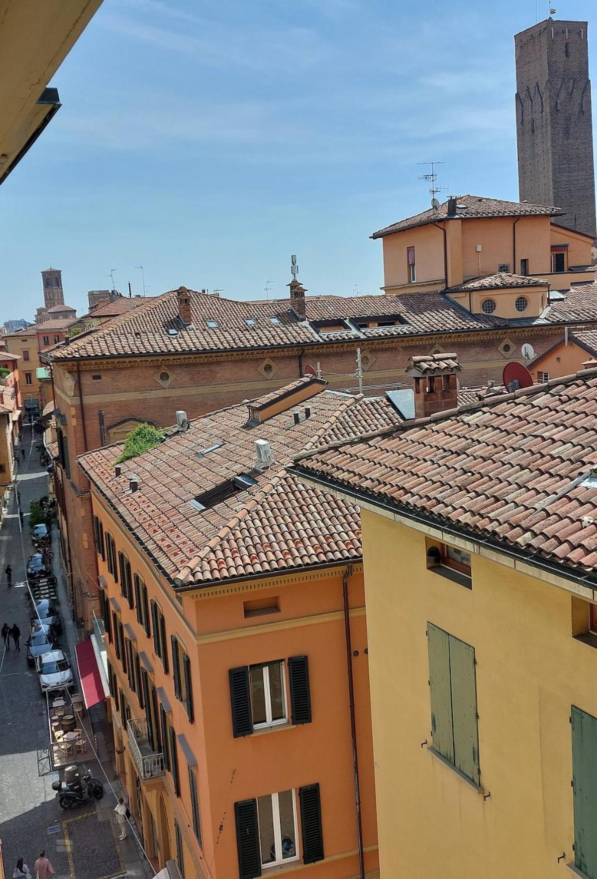 Monolocale Sui Tetti Di Bologna - Via Indipendenza Lägenhet Exteriör bild